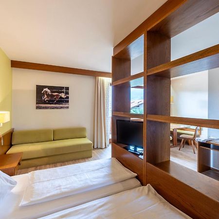 Andreas Hofer Aparthotel Шена Екстериор снимка