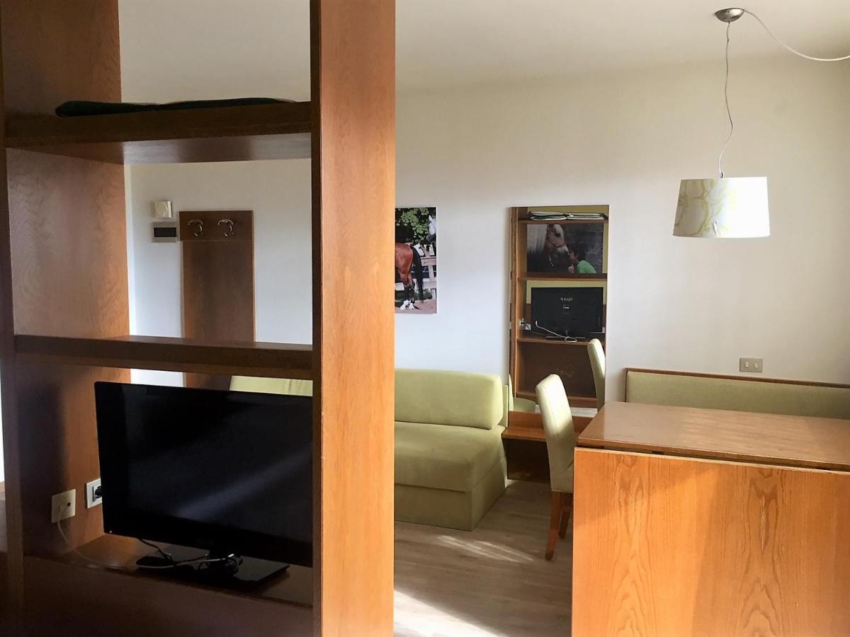 Andreas Hofer Aparthotel Шена Екстериор снимка