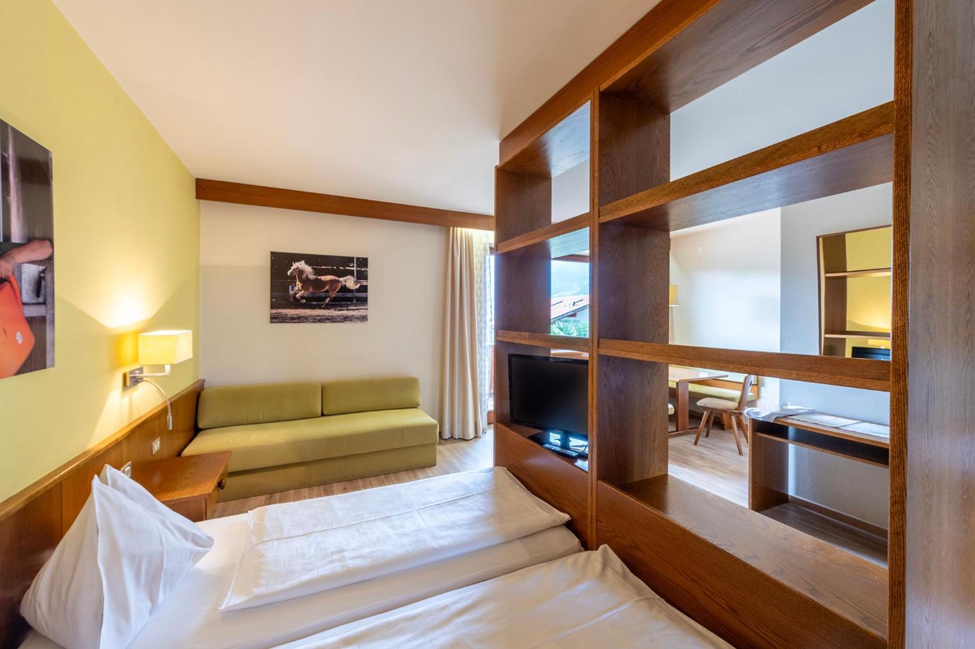 Andreas Hofer Aparthotel Шена Екстериор снимка